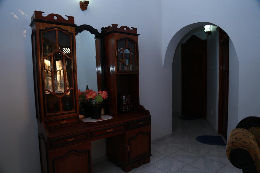 Sumal Villa 贝鲁沃勒 外观 照片